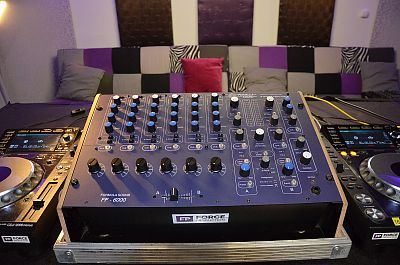 FORMULA SOUND FF6000 ROTARY MIXER