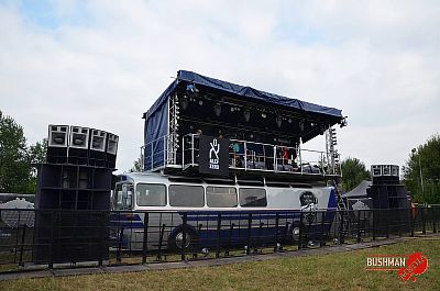 Red Bull - Tour Bus